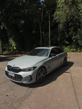 BMW 330e 2.0 16V TURBO HÍBRIDO M SPORT AUTOMÁTICO